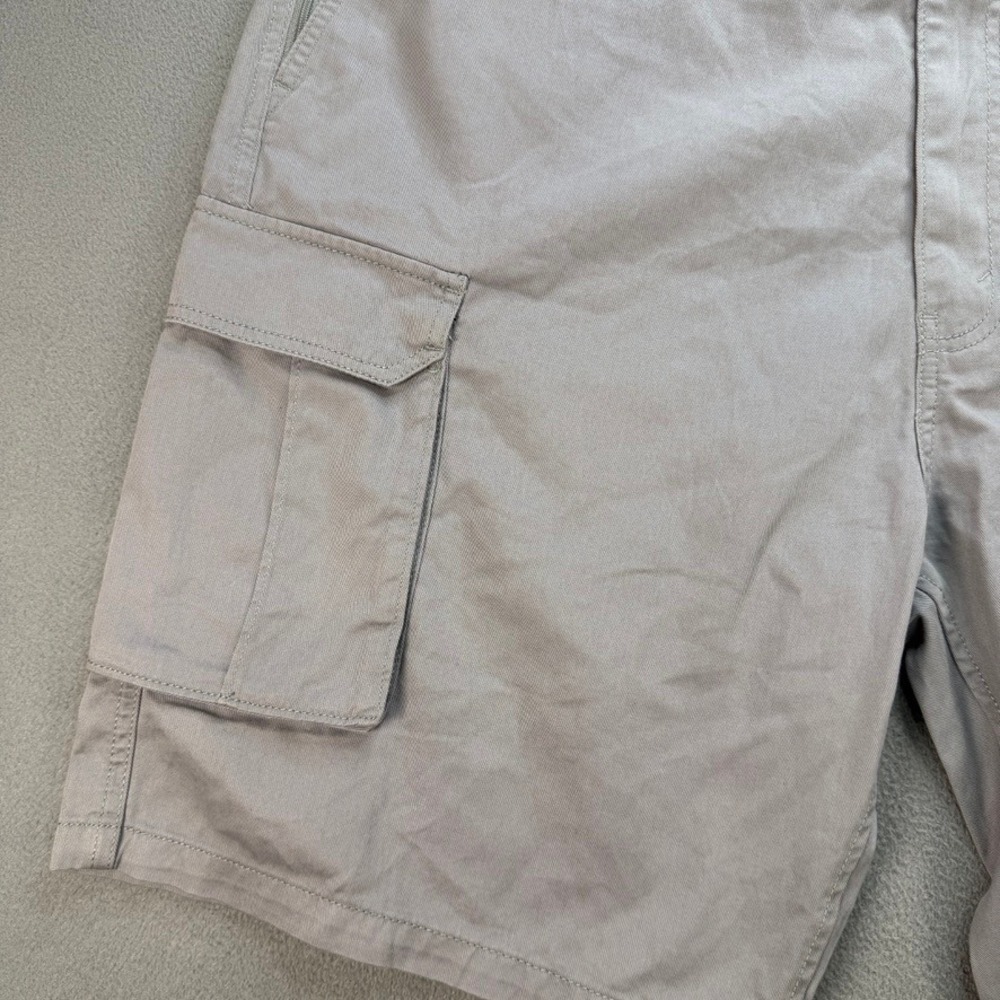 Levi Signature Cargo Shorts Relaxed Size 44 (FIT 45) Gray Utility Workwear NWT - Picture 9 of 15